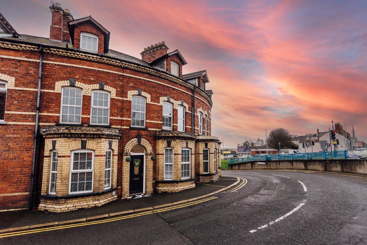 The Crescent Townhouse Villa Lisburn Eksteriør bilde