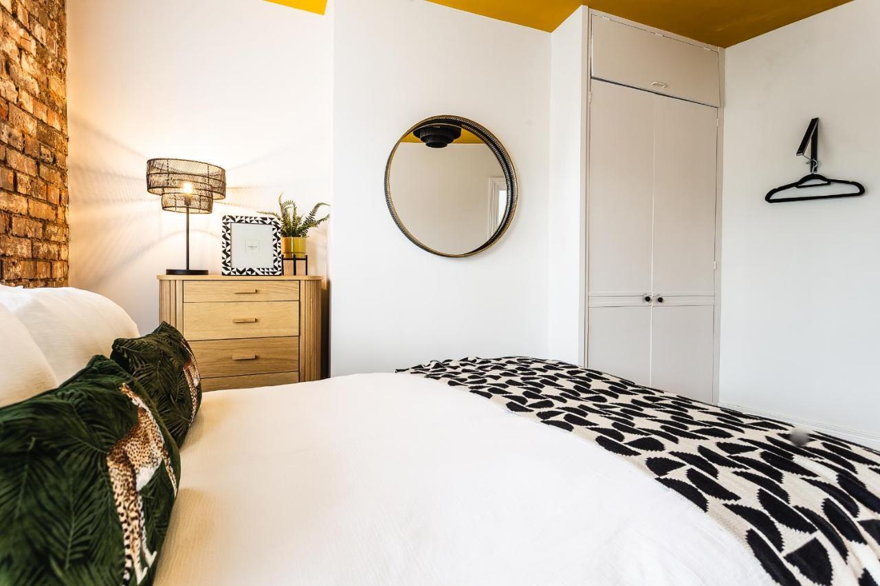 The Crescent Townhouse Villa Lisburn Eksteriør bilde