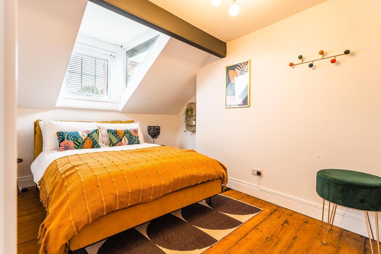 The Crescent Townhouse Villa Lisburn Eksteriør bilde